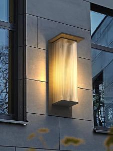 VINCAN | Waterproof Solar Wall Light