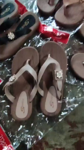 New Womens Stylish Versatile Flip-Flops Korean Style Trendy Open-Toe with Rubber Non-Slip Sole for Outdoor & Home Wear Slip-On Sandals