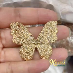 Tag bướm cài áo kim loại nguyên khối 4cm sang trọng có sẵn ghim cài