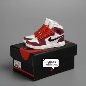 BONINGYU | DIY Miniature AJ1 Sneaker Keychain