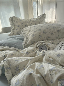 Floral Double Layered Washed Cotton Bedding Set Ins Style Three Piece Dormitory Coverlet with Lace Trimmed Quilt Cover