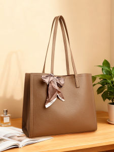 TAOHUALIHUA | Soft Leather Tote Bag for Commuter Stylish Autumn and Winter One Shoulder Large with Scarf Decoration