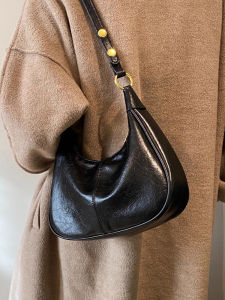 Charics&Kittn Womens Underarm Bag 2025 New Fashion Genuine Leather Single Shoulder Small Dumpling Crossbody Bag