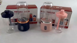 【Buy 1 Take 1】Portable Juicer Blender Heavy Duty Vegetables Fruit Juice mixer Wireless Electric Juicer USB Rechargeable Blender