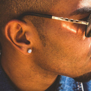 Hip Hop Full of Diamonds S925 Pure Silver Earrings for Men And Women Street Style Zircon Design Sense Ear Buckle Fashion Jewelry