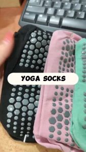 BS002 Kaos Kaki Yoga Anti Slip Yoga Socks Pilates Sock Dot Grip Anti Licin Kaus Kaki Olahraga Senam Wanita Cewek