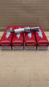 ORIGINAL HONDA TRO CIVIC 2012-2015 SPARK PLUG CRV HRV ACCORD PRICE FOR 1SET 4PCS NGK SILZKR7C11S 12290-R1N-M01