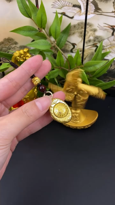 【已开光】招财 新款十二生肖金元宝转转汽车钥匙扣招财进宝日进斗金挂件礼物 Fortune New 12 Zodiac Gold Ingots Around Car Key Chain Fortune Gold Pendant Gift