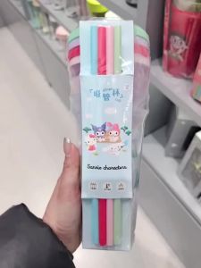Miniso | Bộ 4 Cốc Nhựa Hút Ống Hút Kitty Global Life Thiết Kế Hoạt Hình Dễ Thương Sản Phẩm Gia Dụng Đang Thịnh Hành Phù Hợp Mọi Lứa Tuổi