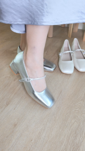 CLOE รองเท้าคัทชูสตรี WA008 ใส่ทำงานและออกงาน ไซส์ 36-40 ส้นสูง 1 นิ้ว มี 2 สี พร้อมส่งจากไทย รองเท้าคัทชูสำหรับสตรี ให้ความสะดวกสบาย