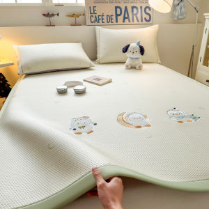 Suxuan | Infant-friendly Summer Cooling Mat Soft Ice Silk Bed Skirt Type Machine Washable