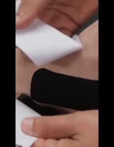 H.S. เทปบำบัด พันกล้ามเนื้อ 5cmx5m 2.5cmx5m คิเนสิโอ มีกาวในตัว Sports Bandage