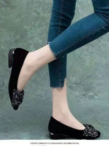 ใส่สบาย นุ่ม รองเท้าส้นสูงด้านล่าง ผู้หญิง รองเท้า หัวแหลม ปากตื้น ปมผีเสื้อ ประกายน้ํา เพชร รองเท้าเดี่ยว