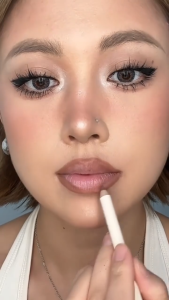 SHEGLAM Lip Facts Lip Liners 24-Hour Smudge-Proof Tug-Free Built-in Sharpener 14 Shades Defined Lip Contour Makeup