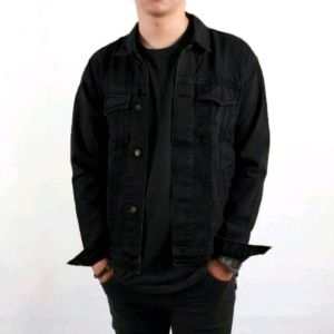 Jaket Jeans Pria Hitam Pekat Tebal - Kancing Depan Kantong Dada - Cocok untuk Aktivitas Santai - Ukuran M hingga XXXL