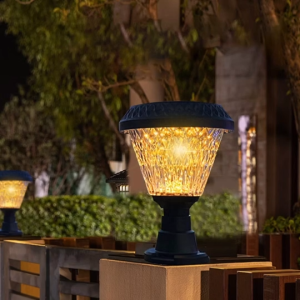 โคมไฟหัวเสา โซล่าเซลล์ สินค้าพร้อมส่งจากไทย