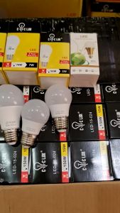 Đèn LED Bóng đèn chống nước  5w 7w 9w 12w Ánh sáng trắng sánh sáng vàng