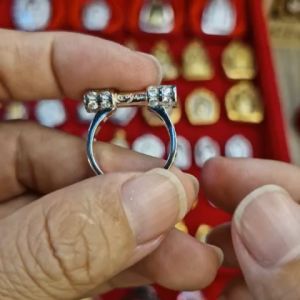 Nhẫn Takut Thái Lan - Chất Liệu Bạc Cao Cấp Thiết Kế Tinh Xảo Phù hợp với Tay Nam Nữ