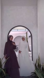 Nadeera Model Gamis Kondangan Set Hijab Phasmina Ceruty Babydol Terbaru 2024 Simple Elegan Busui