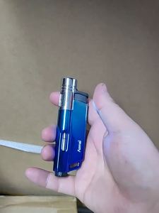 Aomai lighter Gas lighter Luxury lighter Blue flame lighter BLAM