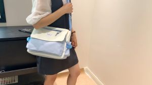 กระเป๋าผ้าแคนวาส จุของได้เยอะ สไตล์เกาหลี เรียบง่าย สําหรับนักเรียนชาย และหญิง