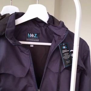 Jaket cowok cewek terbaru 2023 keren viral tiktok jacket wanita bahan parasut tebal waterproof pria dewasa model korean style distro kece
