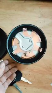 Nắp bình dầu xe Dongfeng Thaco Forland xe ben Trung Quốc( Loại dày chắc chắn)