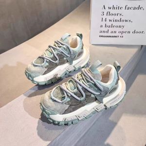 Mens Sporty Casual Shoes 2024 New Autumn Winter Thick Bottom Heightening Versatile Trendy Brand Low Top Breathable Wear Resistant