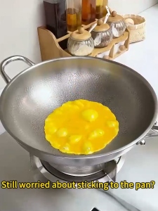 Non Stick Wok Titanium Frying Pan Uncoated Non-stick Pan Induction Cooker Gas Stove Universal