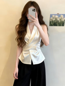 Shalldoer | Stylish Designer Short V-neck White Sleeveless Vest