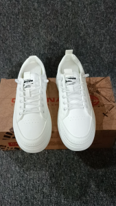 Sepatu Sneakers Pria Basic MCNCLZ1363T 08A VINO-1 Putih Tali Original