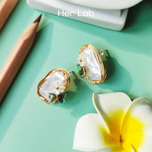 Her Lab | Bông Tai Dạng Hạt Hình Bướm Cho Nữ Bông Tai Không Gây Dị Ứng Mạ Vàng 14K Quà Tặng Trang Sức Ngày Của Mẹ Quà Tặng Sinh Nhật Cho Phụ Nữ Cô Gái Con Gái Tai Nhạy Cảm Cho Trẻ Em