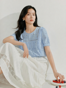 INMAN | Embroidered Ruffled Collar Cotton Blouse