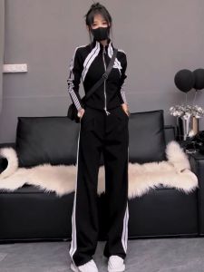 ชุดกีฬาลำลองสำหรับผู้หญิง ชุดสองชิ้น ทรงสลิมฟิต กางเกงขายาว แขนยาว คอตั้ง ซิป ผ้าฝ้าย ฤดูใบไม้ผลิและฤดูใบไม้ร่วง