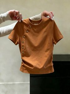 NUMEN BUTTON | Short Sleeve T-Shirt Women