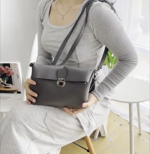 TERBARU...!!! BISA COD TAS SELEMPANG WANITA VIRAL MUAT HPDOMPET DLL BAHAN KULIT PU PREMIUM / HIGHT QUALITY - TALI BISA DI SESUAIKAN MODEL KOREA VIRAL