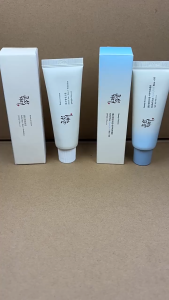BOJ Relief Sunscreen: Rice + Probiotics SPF50+ PA++++ Sensitive Skin Friendly Zero White Marks Water-based Sunscreen Brightens and Moisturizes