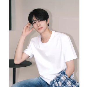 Pure Black Heavyweight Short Sleeve Mens T-Shirt Summer Fashionable Shoulder Line American Style Small Collar Five Sleeve