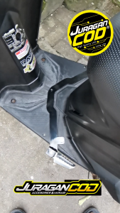 Pijakan kaki Tengah Footstep Motor Honda Vario 160 abs cbs esp keyless Fullset siap pakai