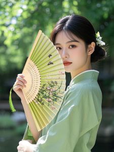 Traditional Chinese Folding Fan Dance Wind Childrens Summer Portable Mini Fan Student Use Ancient Style Hand Fan