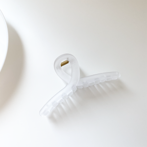 Kẹp Tóc Chà Nhám Khí Chất Đơn Giản Am1013 Kẹp Ngoàm Sau Gáy Kẹp Cá Mập Cá Tính Mùa Hè Cho Nữ Kẹp Tóc Cảm Giác Cao Cấp