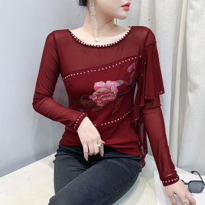 YIMEI คอกลมใหม่สำหรับฤดูใบไม้ผลิ/ฤดูร้อน2025ใหม่อุตสาหกรรมหนักดอกไม้ประดับเพชรร้อนแรงเสื้อเชิ้ตตัวเล็กเสื้อยืดผ้าตาข่ายแขนยาวเฉพาะบุคคลเต้นรำสีแดง