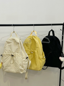 ผู้หญิง น้ำหนักเบา กระเป๋าเป้เดินป่า ลำลอง หลากหลาย College นักเรียน Daypack Easy Carry กระเป๋าปีนเขา