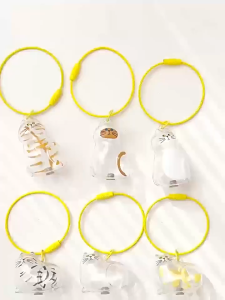 【Ready Stock】Pet Transparent Hair Storage Cute Keychain