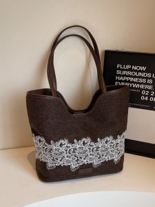 กระเป๋าสะพายไหล่แบบลำลองสำหรับผู้หญิง ความจุขนาดใหญ่ กระเป๋าถือสำหรับเดินทางและไปเรียน กระเป๋าผ้าไนลอนแบบยูนิเซ็กซ์