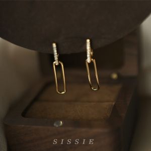 Very Light ~ Small Oval Eardrops Painless Mosquito Coil Ear Clip No Pierced Female Diamond Niche Style Geometric Earrings Elegant