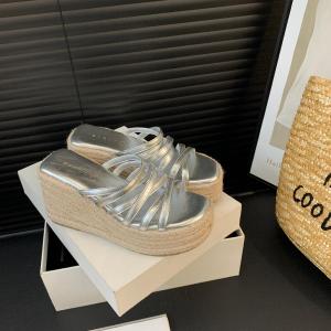 Mùa Hè 2024 Giày Cao Gót Đế Đáy Dày Hở Mũi Giày Sandal Phong Cách Hàn Quốc Giày Đi Biển Mỏng Dây Đeo Vai Dép Dệt Cỏ Thời Trang