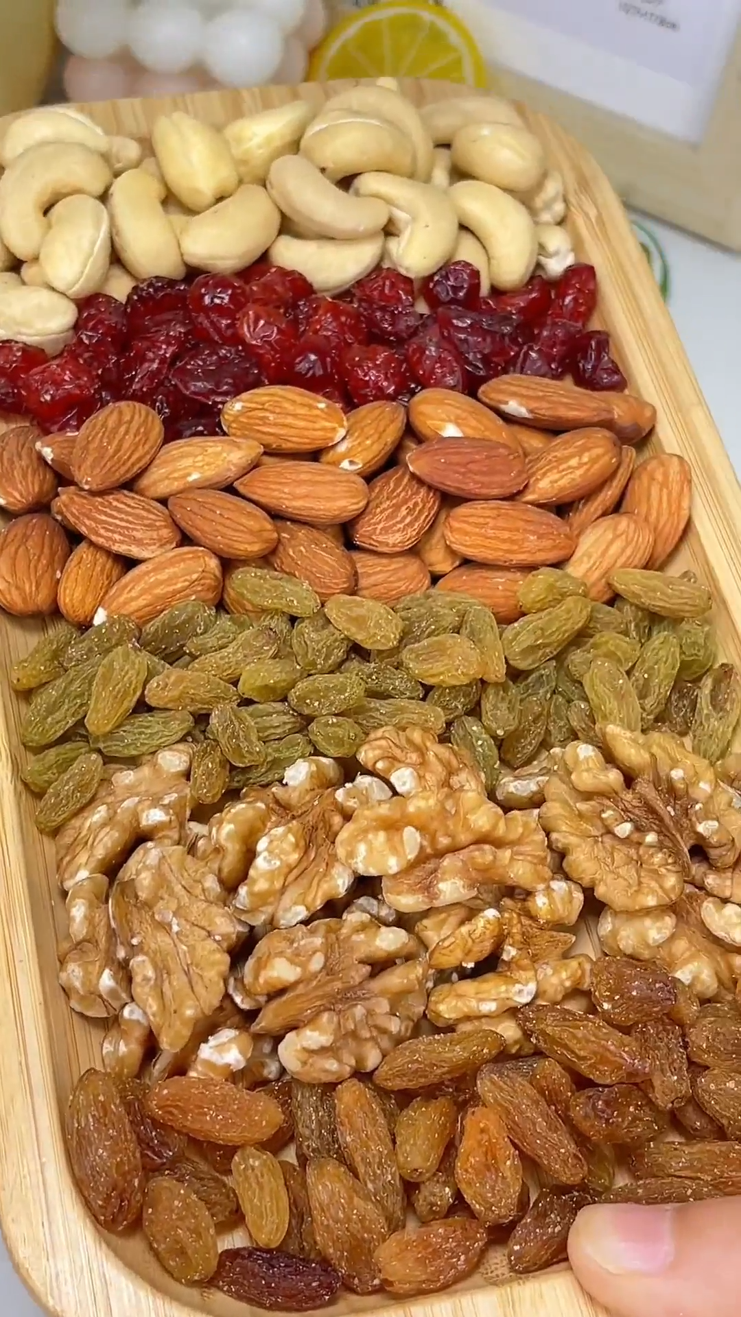 【 Buy 1 Take 1 】500g Mixed Nuts And Fruits Trail Mix Fruits And Nuts Cashew Walnuts Almond Nuts