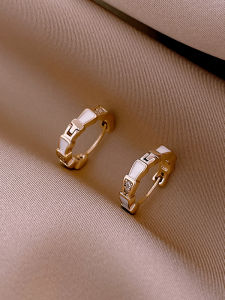 Sleeping without Removing Women's Exquisite Small Fashionable Ear Jewelry: Simple Design Durable Alloy Material Fresh Arrival