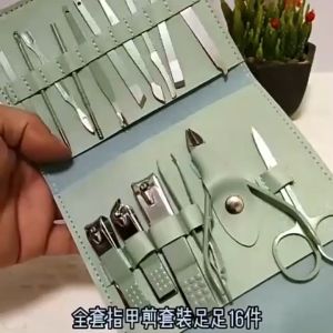 Perfect Life 8-Piece Nail Clipper Manicure Set